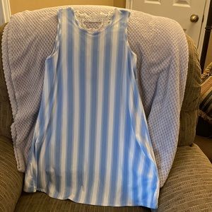 Sleeveless ladies dress